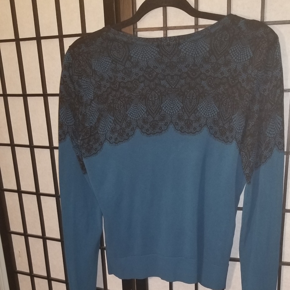 Cardigan - Picture 2 of 5